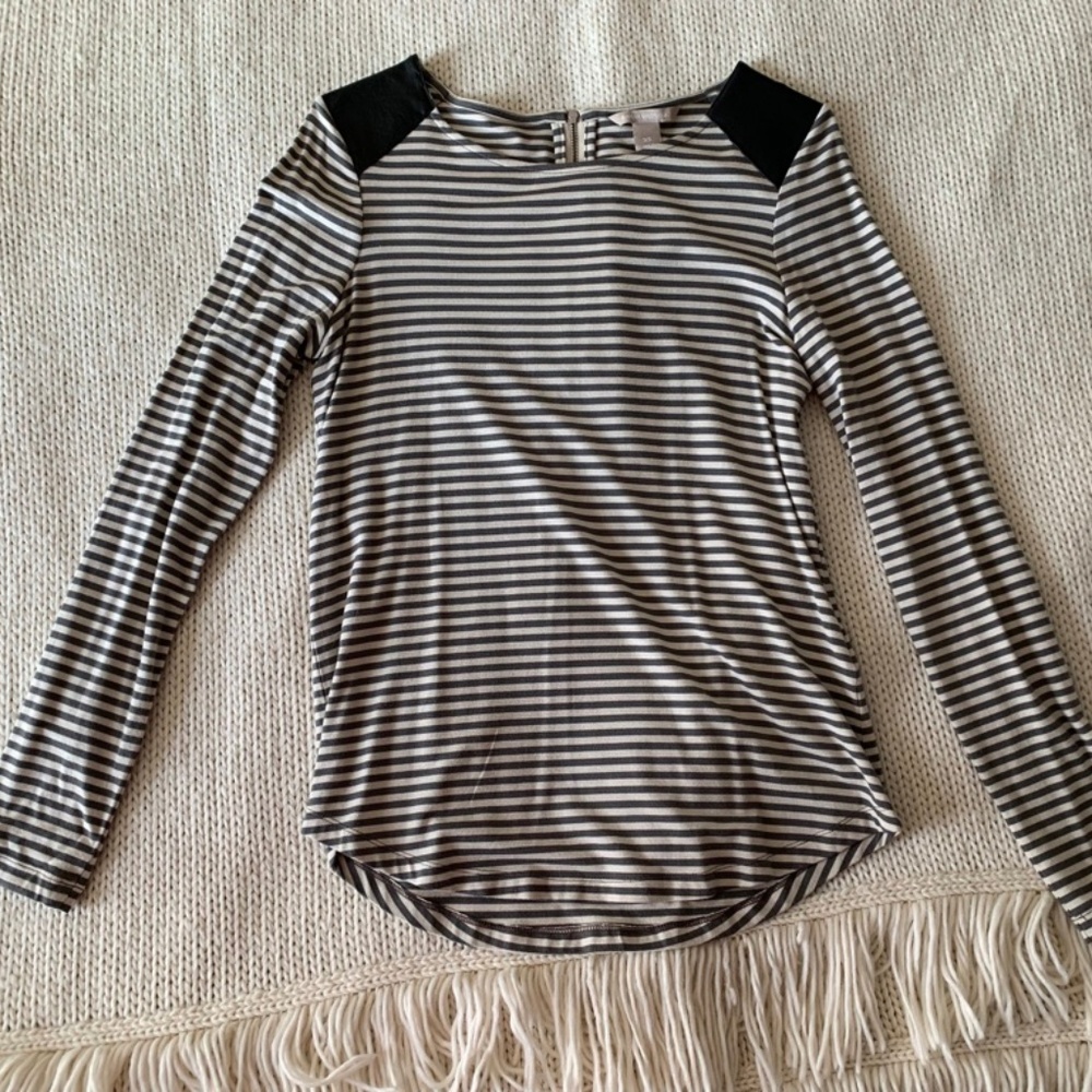 Banana Republic - Stripe Top